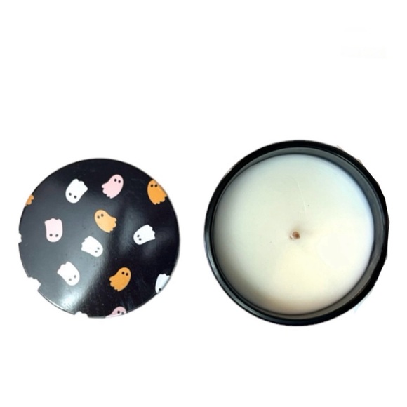 New DW Home Halloween Spider Brew 1 Wick Scented Candle - Picture 2 of 9